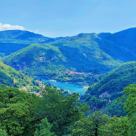 Hotel Palazzo Del Doma - Lake Vagli Vagli di Sotto Eksteriør billede