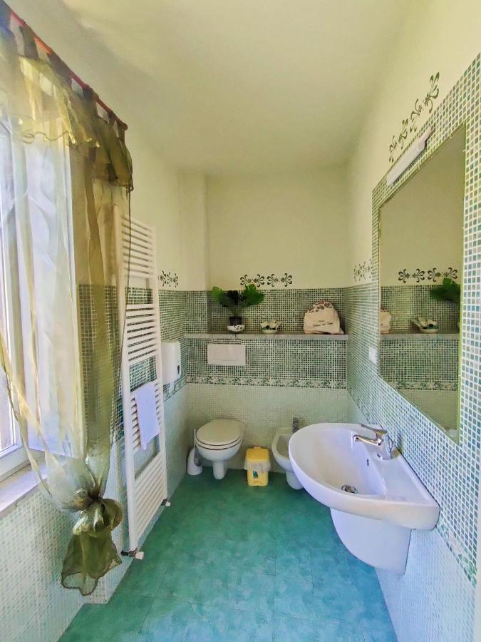 Hotel Palazzo Del Doma - Lake Vagli Vagli di Sotto Eksteriør billede