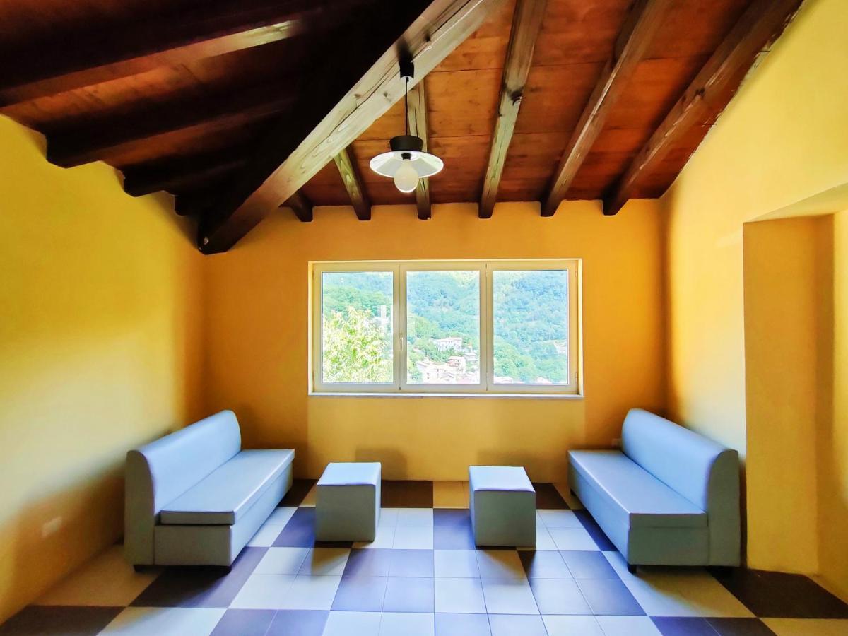 Hotel Palazzo Del Doma - Lake Vagli Vagli di Sotto Eksteriør billede